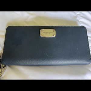 Micheal Kors wallet